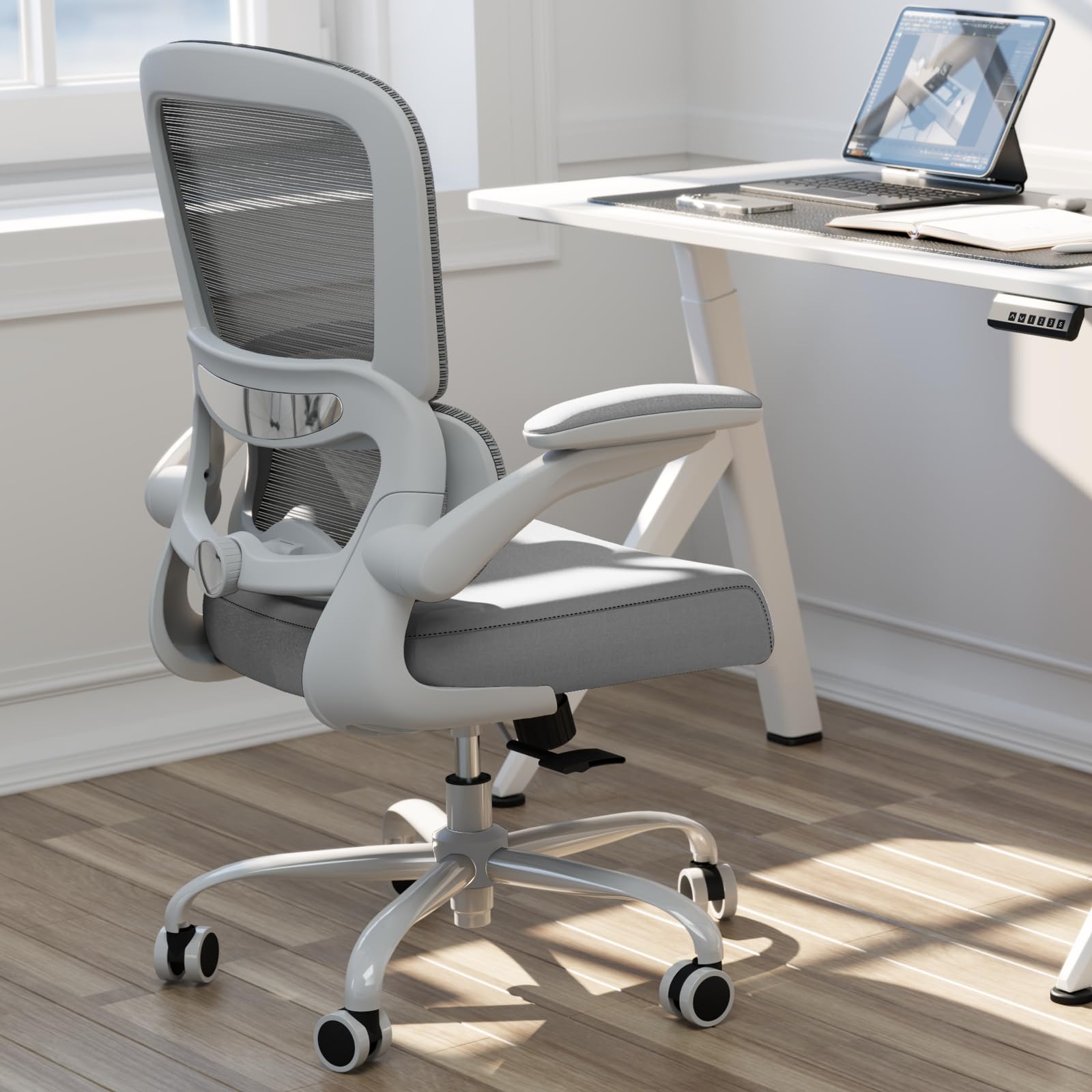Ergonomic Mesh Office Chair with Adjustable Lumbar Support